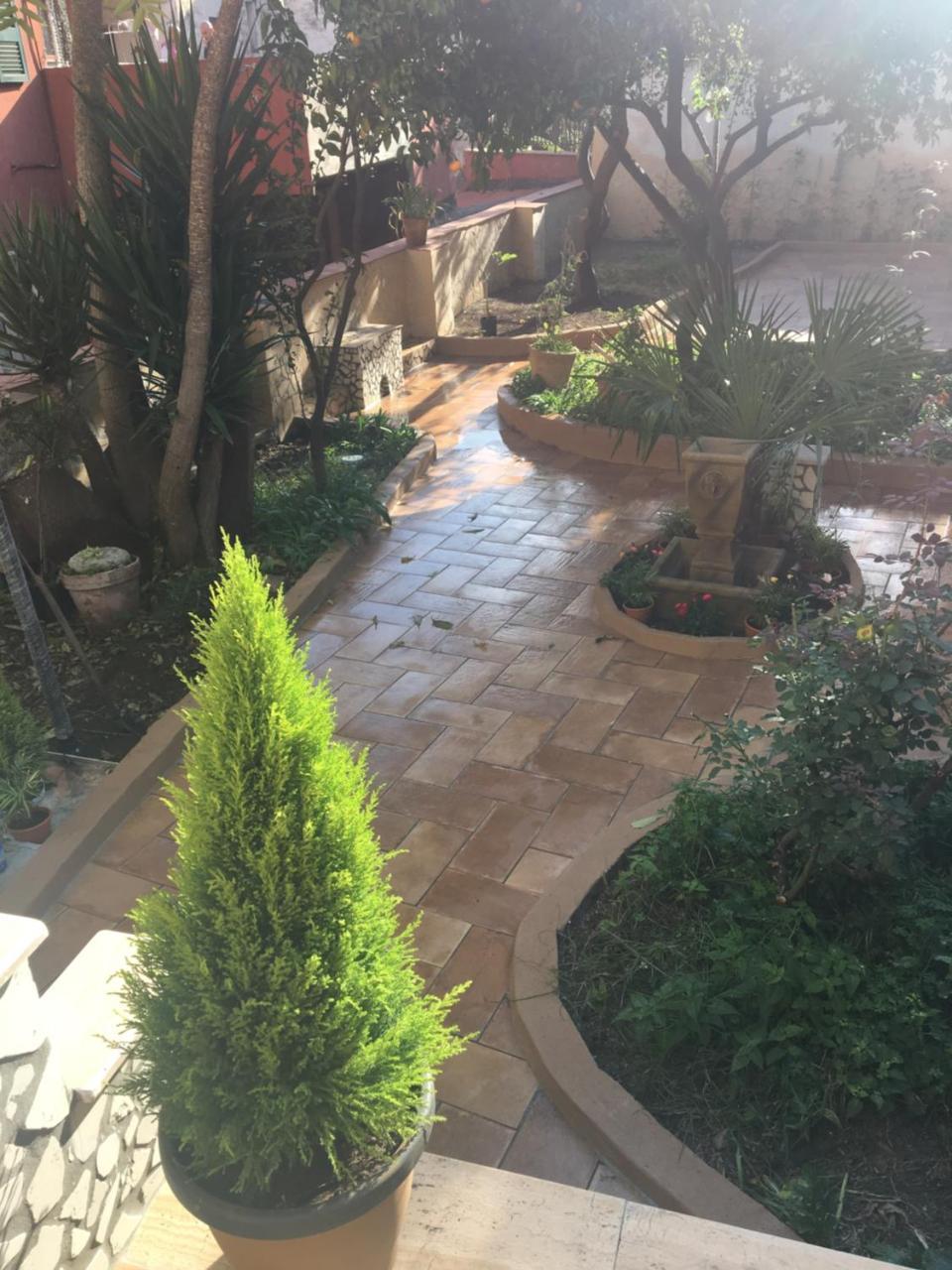 לינה וארוחת בוקר נאפולי Il Giardino Di Daphne מראה חיצוני תמונה