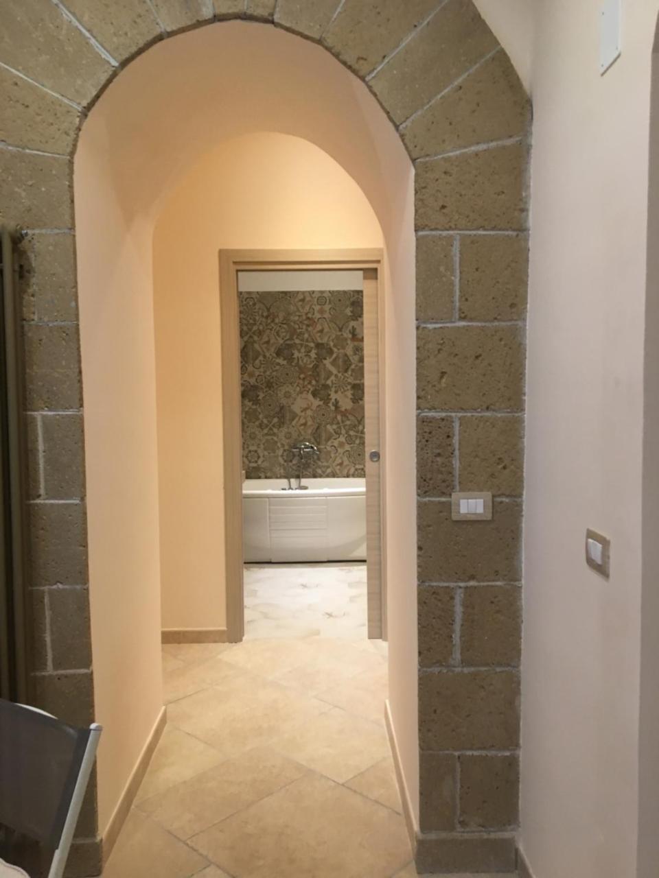 לינה וארוחת בוקר נאפולי Il Giardino Di Daphne מראה חיצוני תמונה